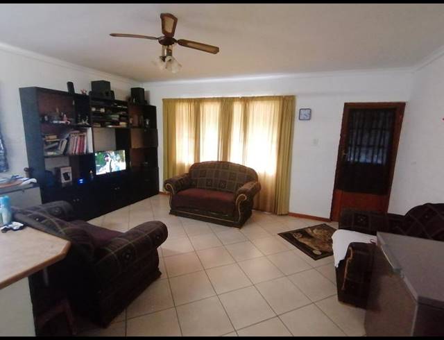 3 BEDROOM TOWNHOUSE FOR SALE IN DALSIG